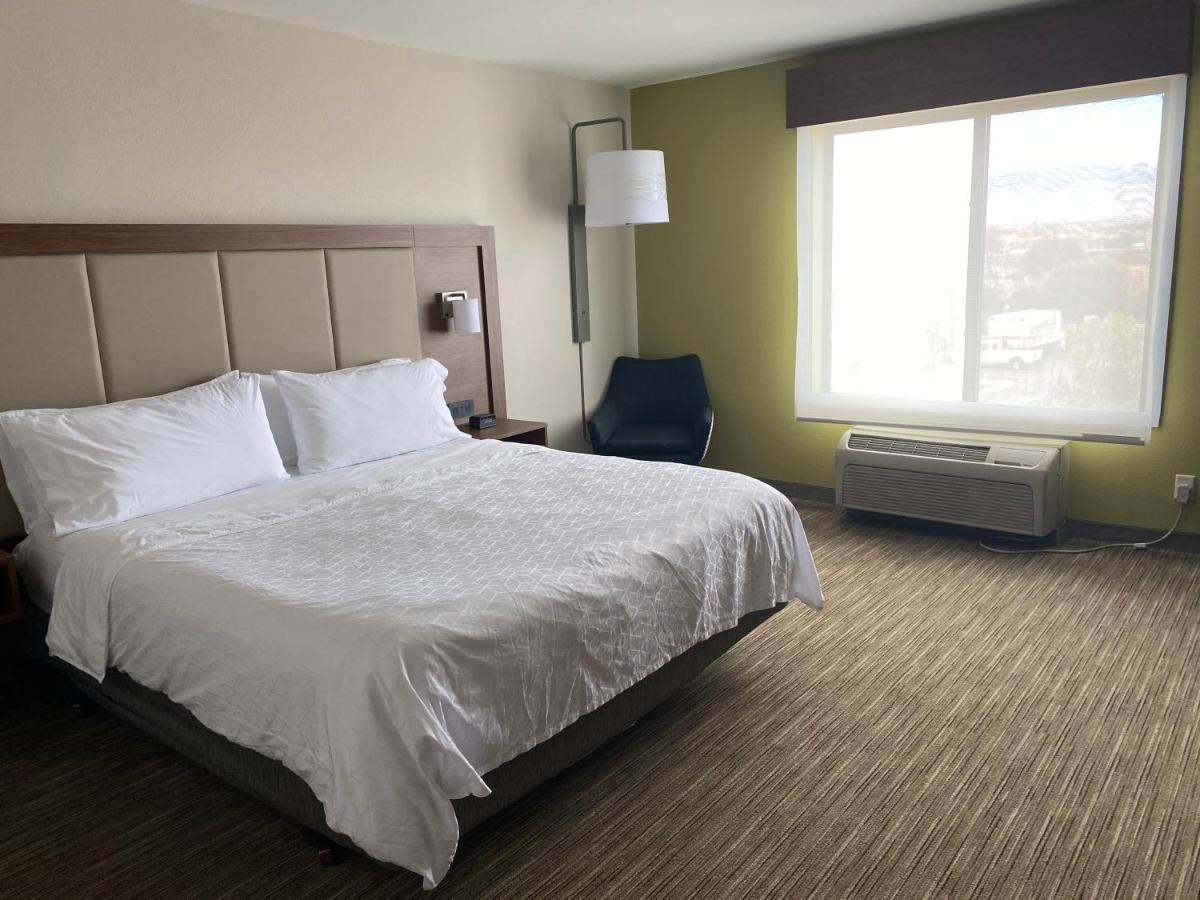 Holiday Inn Express & Suites Albuquerque Historic Old Town By Ihg Eksteriør billede